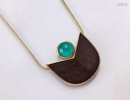 Designer necklace 18 kt gold with ebony and emerald