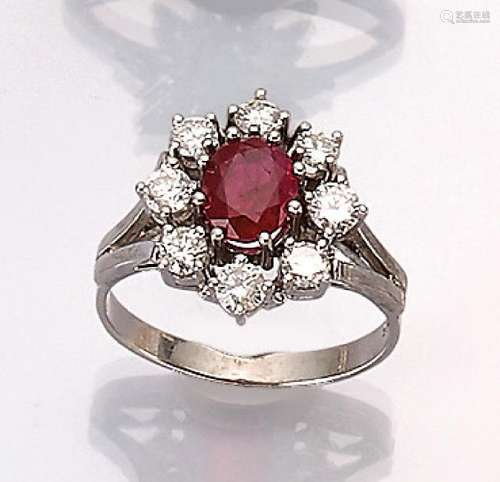 14 kt gold ring with ruby and brilliants