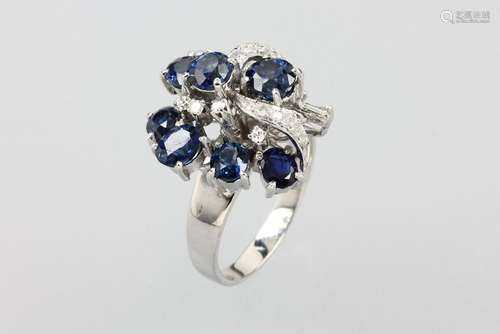 14 kt gold ring with sapphires and diamonds