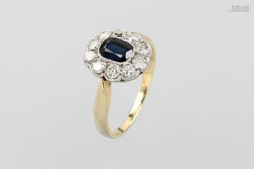 18 kt gold ring with sapphire and brilliants