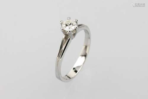 14 kt gold solitaire ring with brilliant