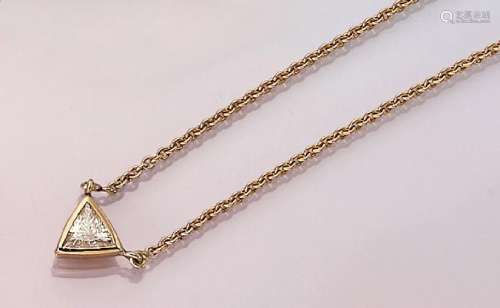 14 kt gold necklace with diamond