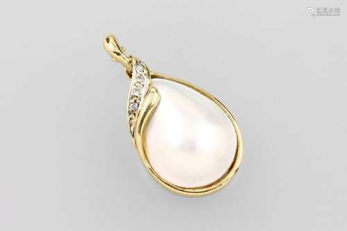 14 kt gold clippendant with mabepearl and brilliants