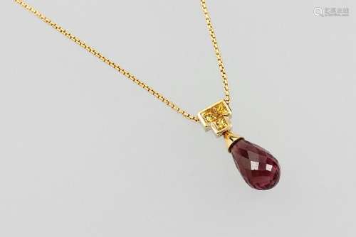 18 kt gold necklace with tourmaline and sapphires