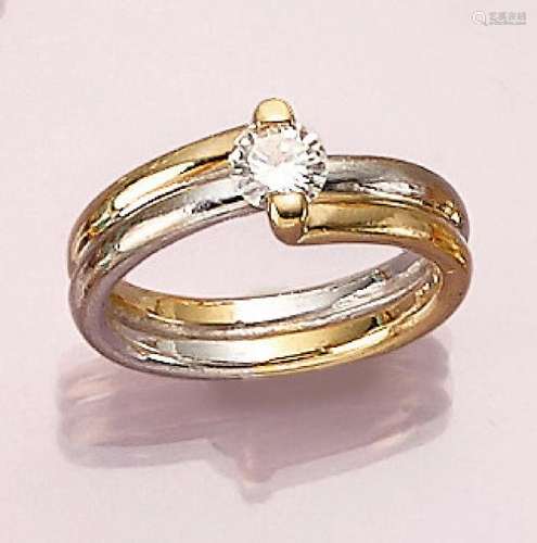 18 kt gold ring with brilliant