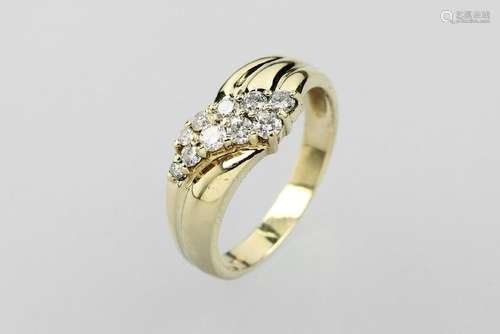 14 kt gold ring with brilliants