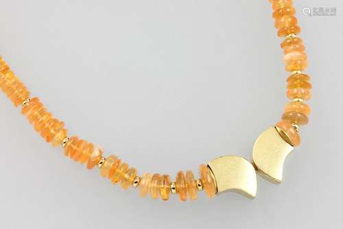 18 kt gold designer necklace with fire opals