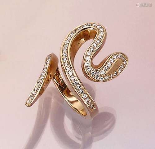 CHRIST 14 kt gold snake ring with brilliants