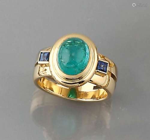 18 kt gold ring with paraiba tourmaline and sapphires