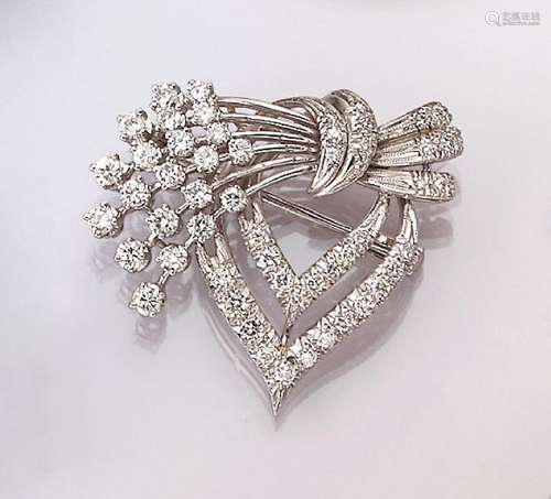 18 kt gold brooch with diamonds