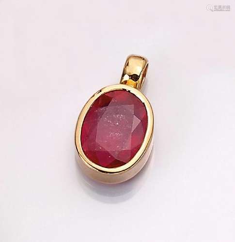 18 kt gold pendant with ruby