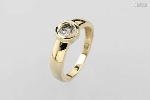 14 kt gold ring with brilliant