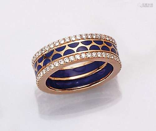 18 kt gold ring with enamel and brilliants