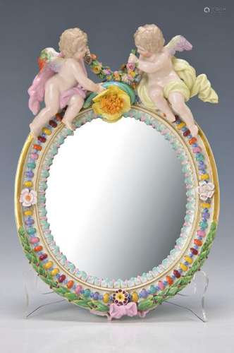 small Mirror, Meissen, around 1880, couple of cupids