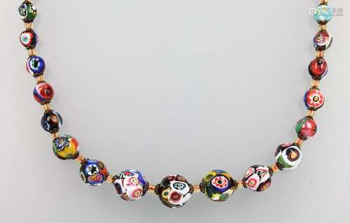 Chain made of Muranoglass spheres, Italy approx. 1930