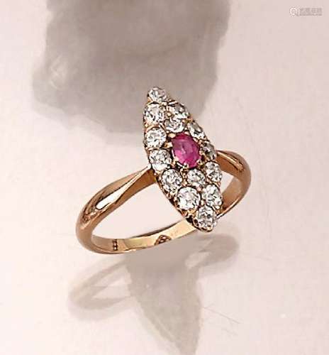 14 kt gold Art Nouveau ring with diamonds and ruby