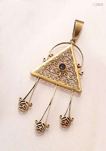 14 kt gold Art Nouveau pendant with sapphire