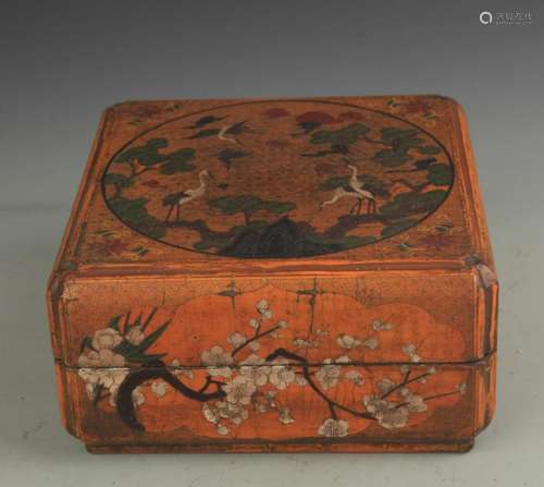 A GILT LACQUER PINE TREE PAINTING WOODEN CHEST