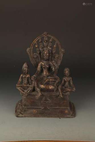 A FINELY CARVED TREE BRONZE BUDDHA FIGURE