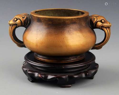 A DOUBLE ANIMAL EAR ROUND BRONZE CENSER