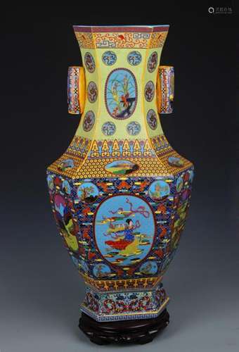 A FAIENCE COLOR CHARACTER PAINTED VASE