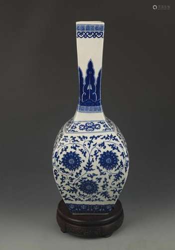 BLUE AND WHITE LOTUS PATTERN LONGNECK PORCELAIN BOTTLE