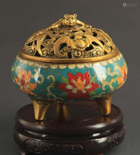 A BRONZE CLOISONNE LOTUS PATTERN AROMATHERAPY