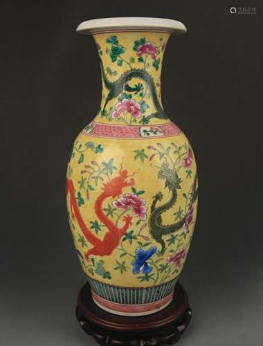 YELLOW GLAZED FAMILLE VERTE DRAGON PATTERN PORCELAIN