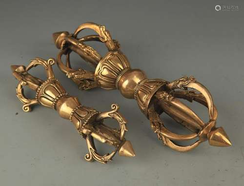 PAIR OF TIBETAN RELIGIOUS BRONZE VAJRA