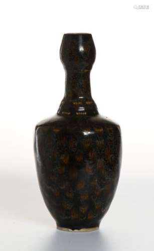Chinese Russet-Splashed Black Garlic-Mouth Vase
