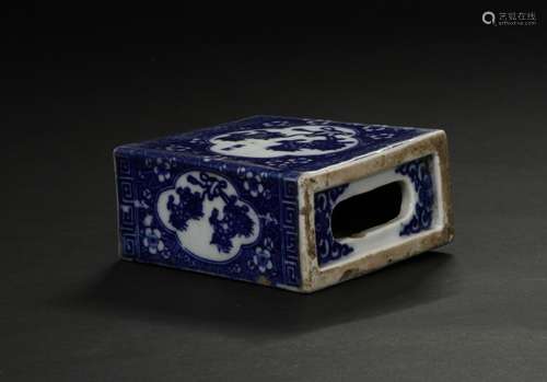 Chinese Blue and White Paperweight