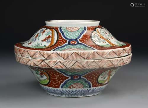 Japanese Imari Bowl With Cover