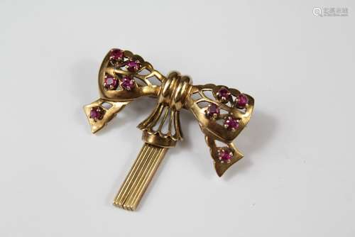 A 9ct Edwardian Ruby Bow Brooch