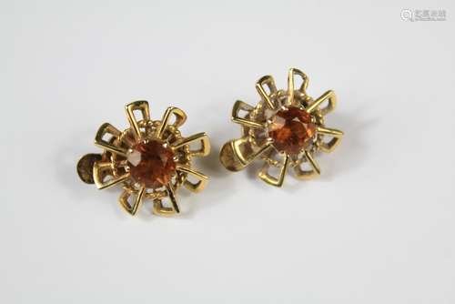 A Pair of Vintage 9ct Gold and Topaz Earrings