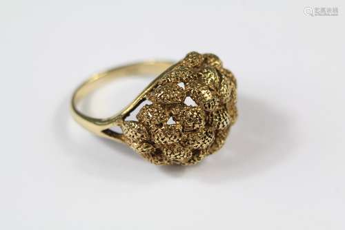 A Vintage Baroque 9ct Gold Ring