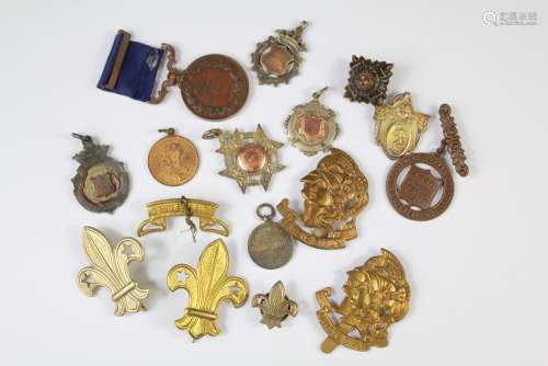 Miscellaneous Medals, Cap Badges and Medallions, including six silver medallions, two Artists Rifles cap badges, National Rifle Associate bronze medal, approx 6