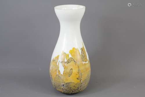 A Contemporary Glass Vase, approx 30 cms