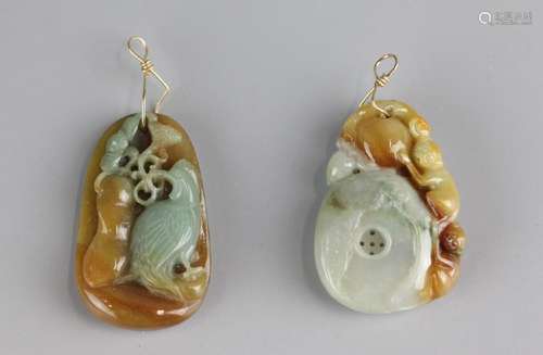 2 Chinese carved jadeite pendants