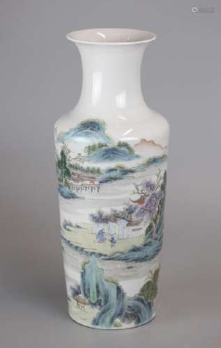 Chinese multicolor porcelain vase, Republican period