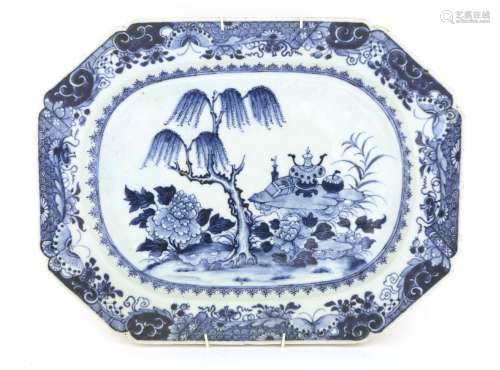 A Chinese blue and white rectangular platter,18th century, painted with a table and garden,36.5cm