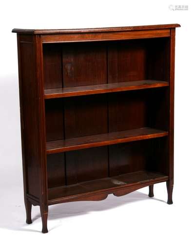 An Edwardian walnut open bookcase, 91cms (36ins) wide.