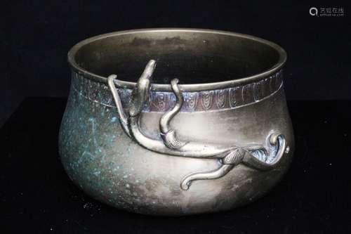 A Chinese brass censer with applied dragon decoration, 14.5cms (5.75ins) diameter.