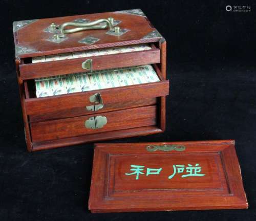 Early 20thC Chinese Majiang Set