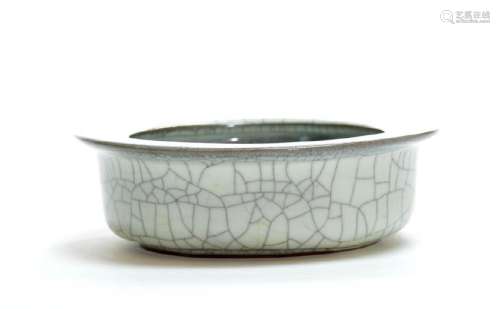 Chinese Crackle Dish