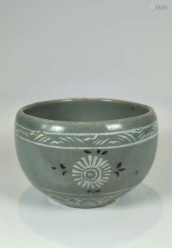 Korean Grey Glazed Flower Bowl