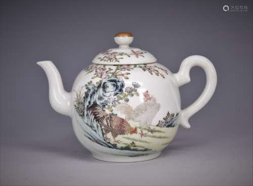Famille Rose Rooster Porcelain Tea Pot with Mark