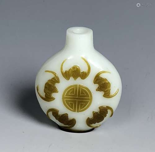 Peking Glass Bat and Shou Snuff Bottle