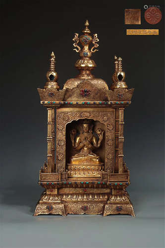 17-19TH CENTURY, A SHRINE&WOMEN BUDDHA GILT BRONZE STATUE