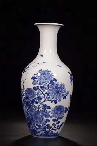 17-19TH CENTURY, A BIRD&FLORAL PATTERN BLUE PORCELAIN VASE,QING DYNASTY