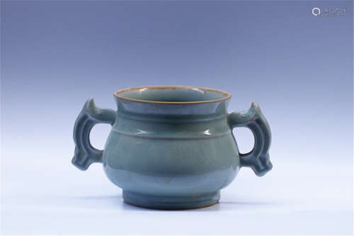 A LONGQUAN KILN DOUBLE-EAR POT